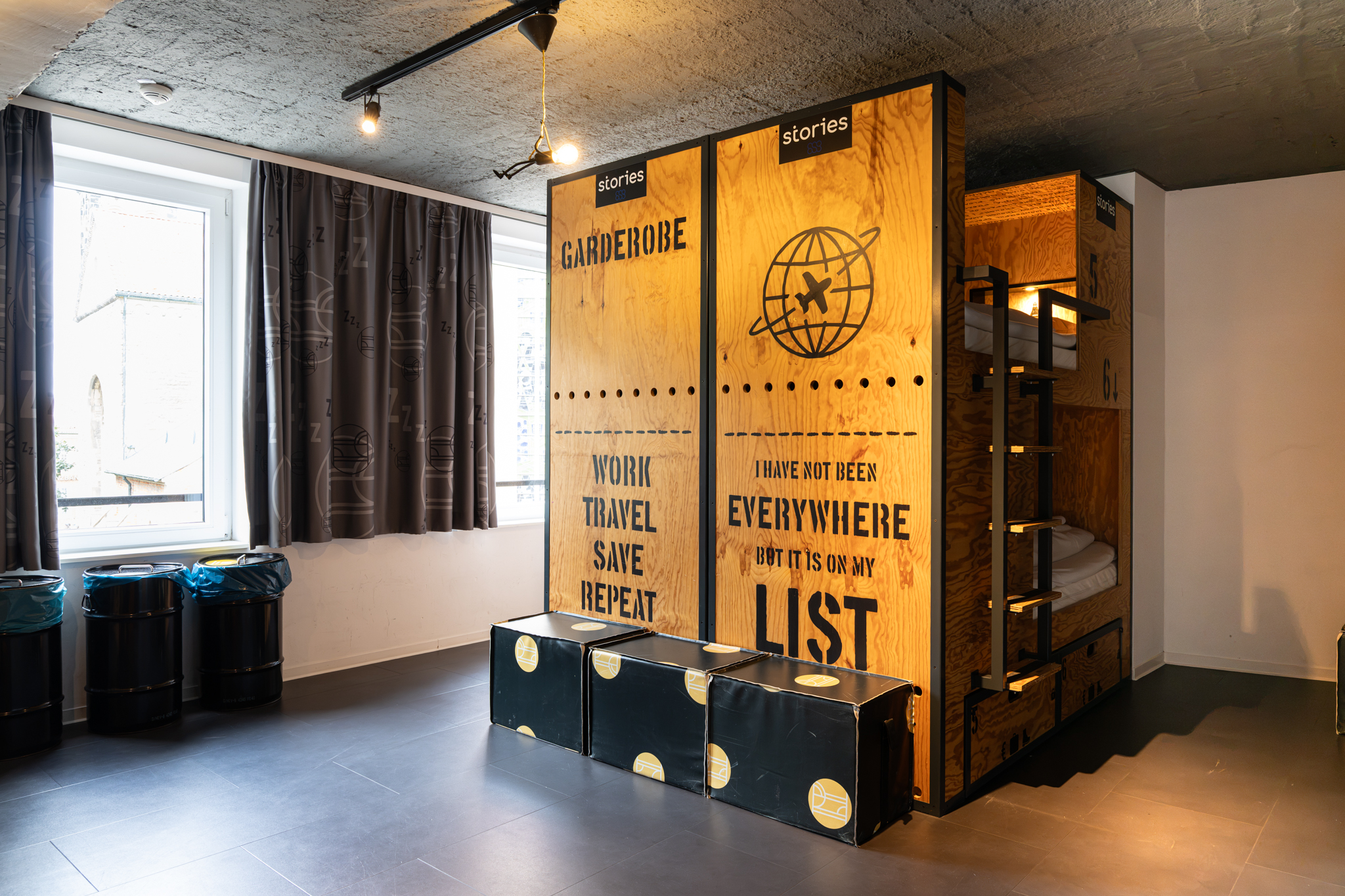 stories_Muenster_Hostel_Achtbettzimmer_2048 (1)