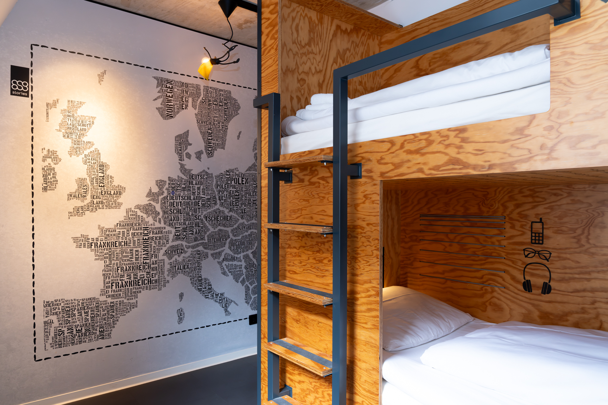 stories_Muenster_Hostel_Doppelbettzimmer_2048 (1)