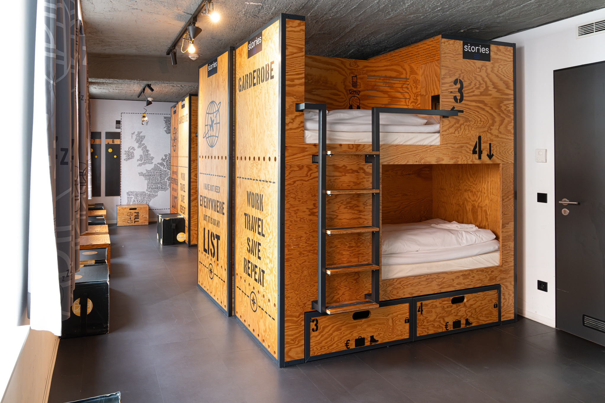 stories_Muenster_Hostel_Zehnbettzimmer_2048 (1)