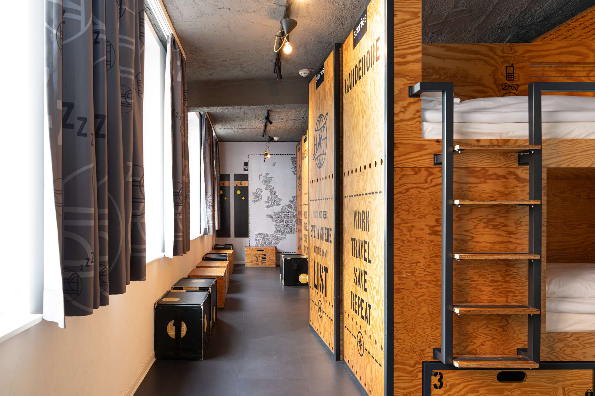 stories_Muenster_Hostel_Zehnbettzimmer_2048 (2)