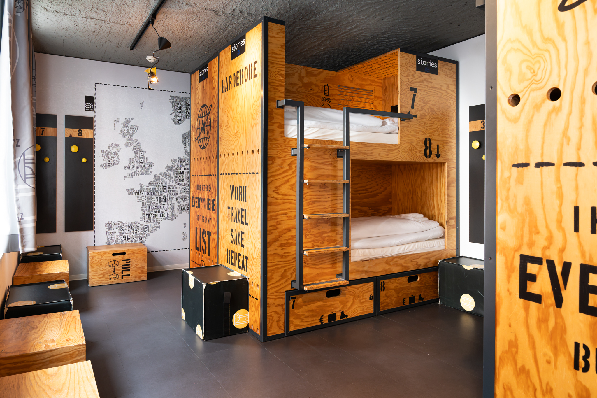 stories_Muenster_Hostel_Zehnbettzimmer_2048 (3)