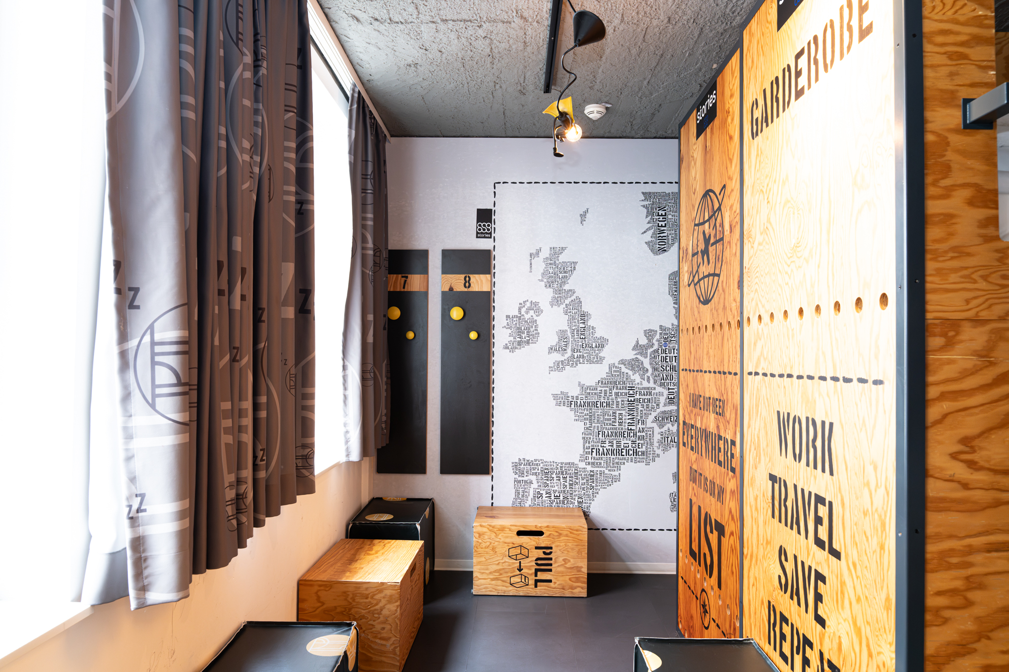 stories_Muenster_Hostel_Zehnbettzimmer_2048 (4)